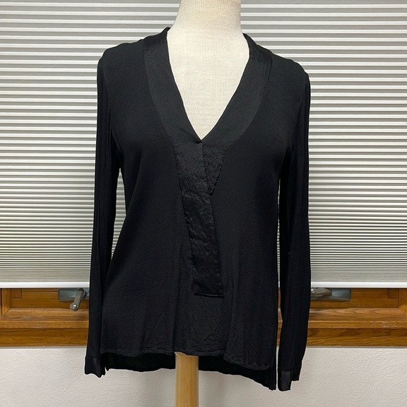 Zara Tops - Zara Woman Black Long Sleeve V-Neck Hi Low Popover Top Size Large